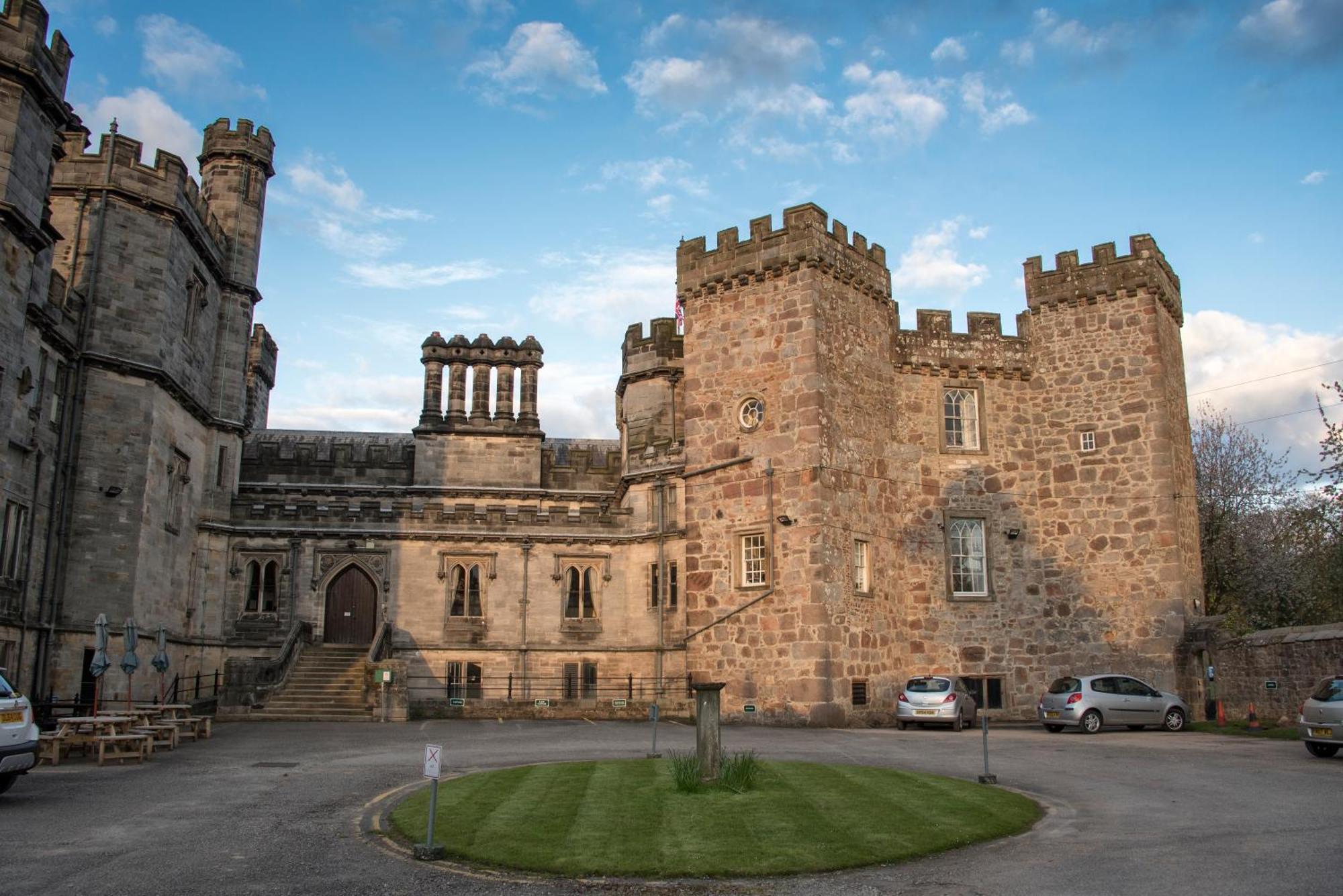 Ashton Hall At Lancaster Golf Club エクステリア 写真